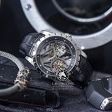 Đồng Hồ Roger Dubuis Excalibur Skeleton Flying Tourbillon RDDBEX0393 Rep 1:1 Chế Tác Vỏ Bạc Mặt Skeleton Lộ Cơ Dây Da