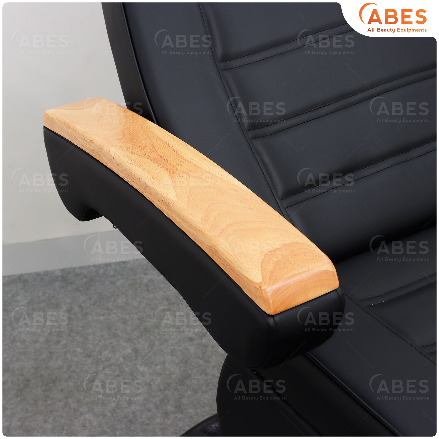 Giường spa chỉnh điện tay gỗ Hi-MEC HMBB-C810