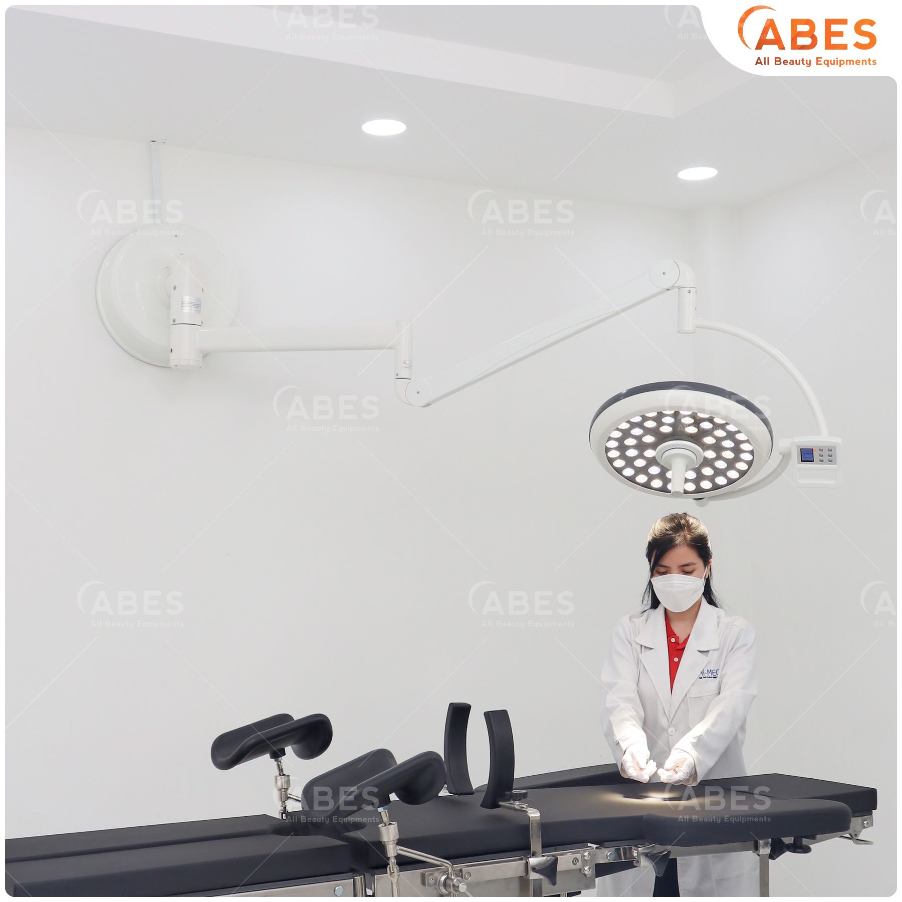 Đèn phẫu thuật Full Led bóng đơn LED500 treo tường