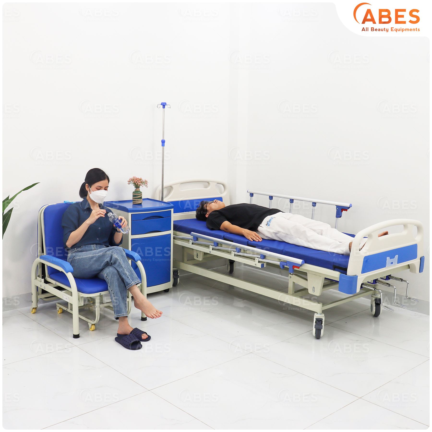 Giường ghế đa năng chăm sóc bệnh nhân Hi-MEC HMNB-3010