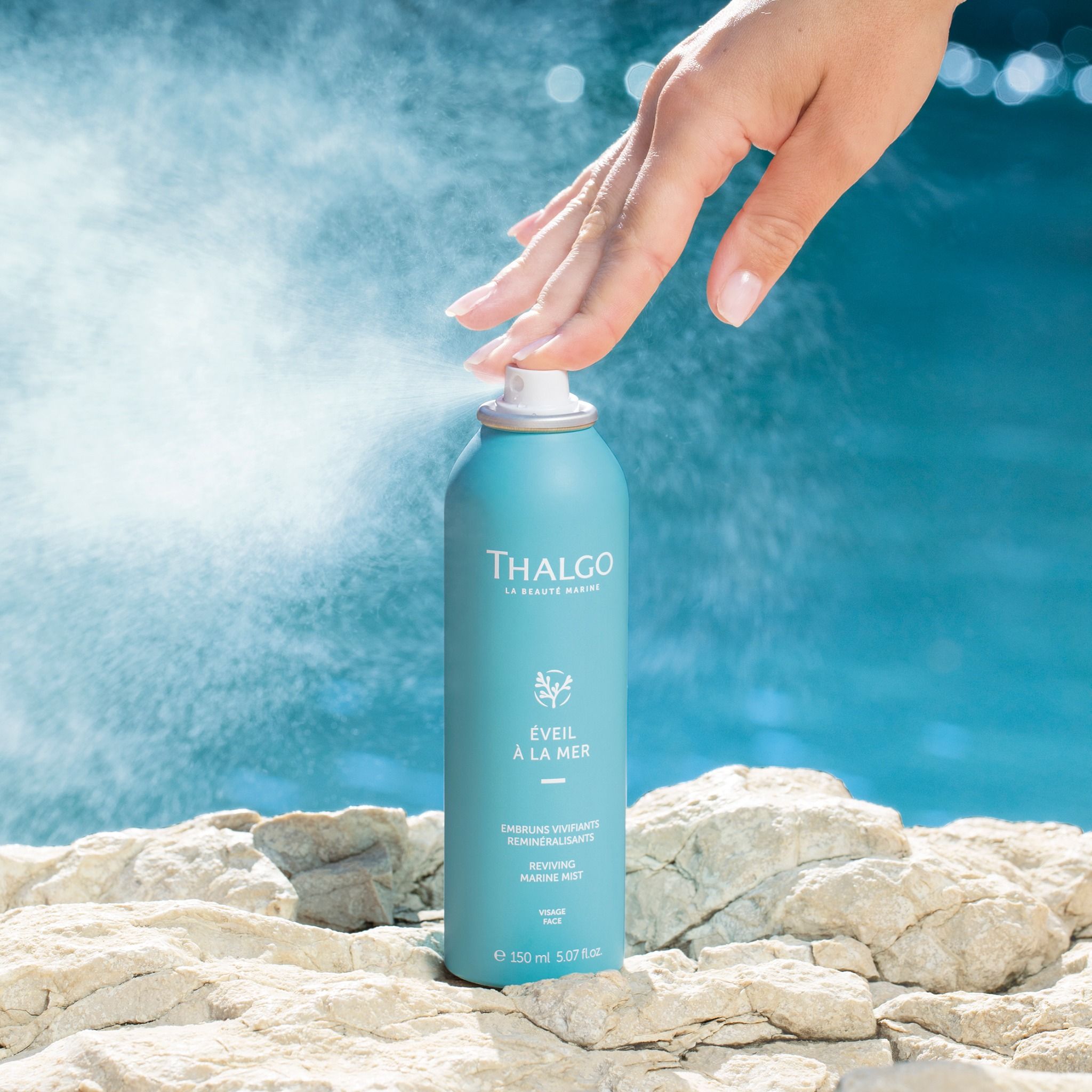 Xịt khoáng cấp nước tức thì, hồi sinh làn da Reviving Marine Mist