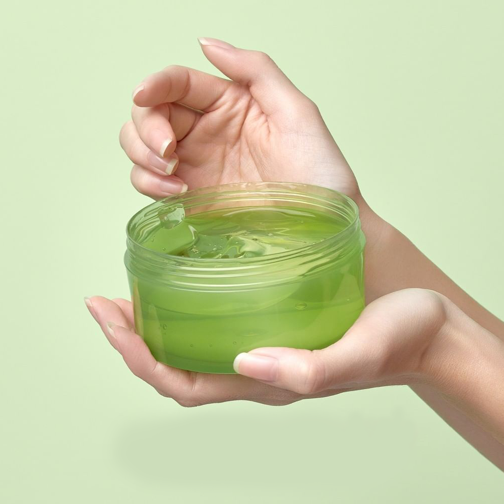 Gel nha đam dưỡng da Soothing & Moisture Aloe Vera 92% Soothing Gel 300ml