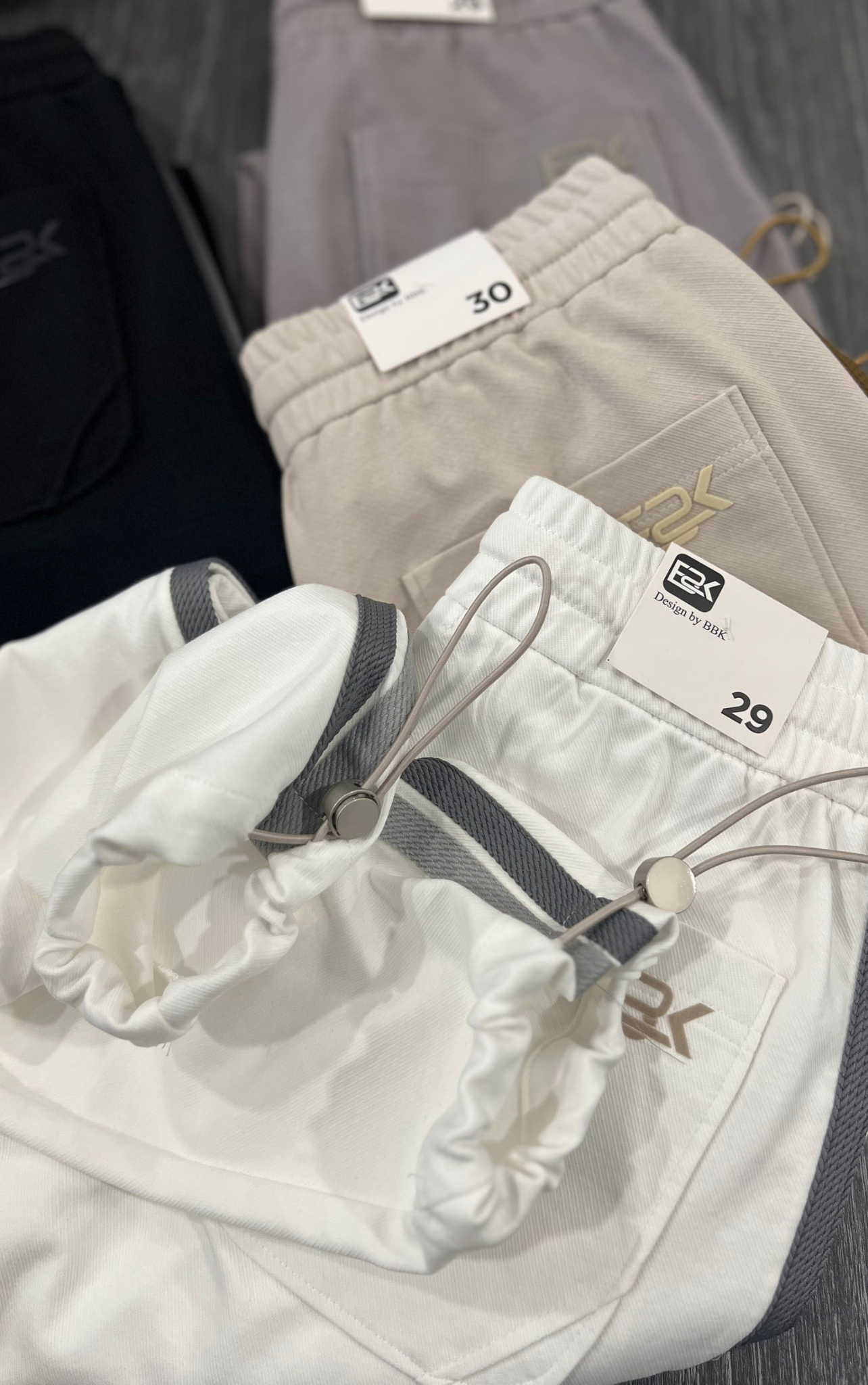 JOGGER M7012-THUN SỌC 2 BÊN
