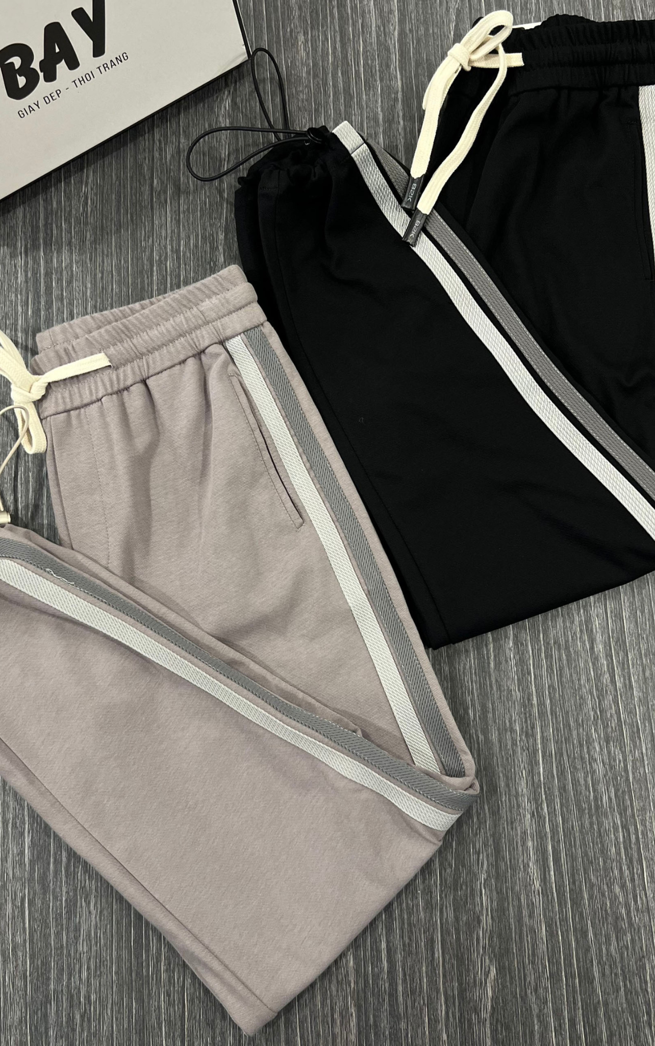 JOGGER M7012-THUN SỌC 2 BÊN