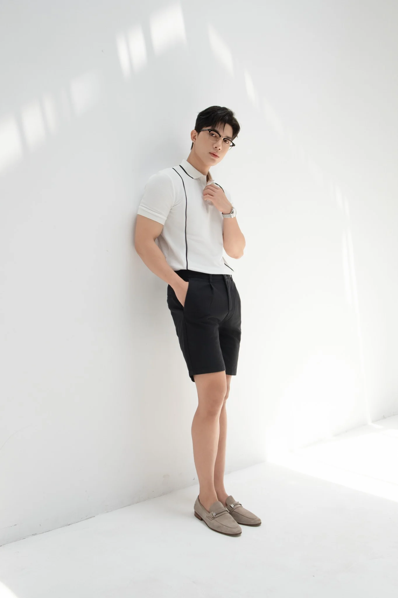 POLO NAM 8861-TRẮNG CHỈ ĐEN