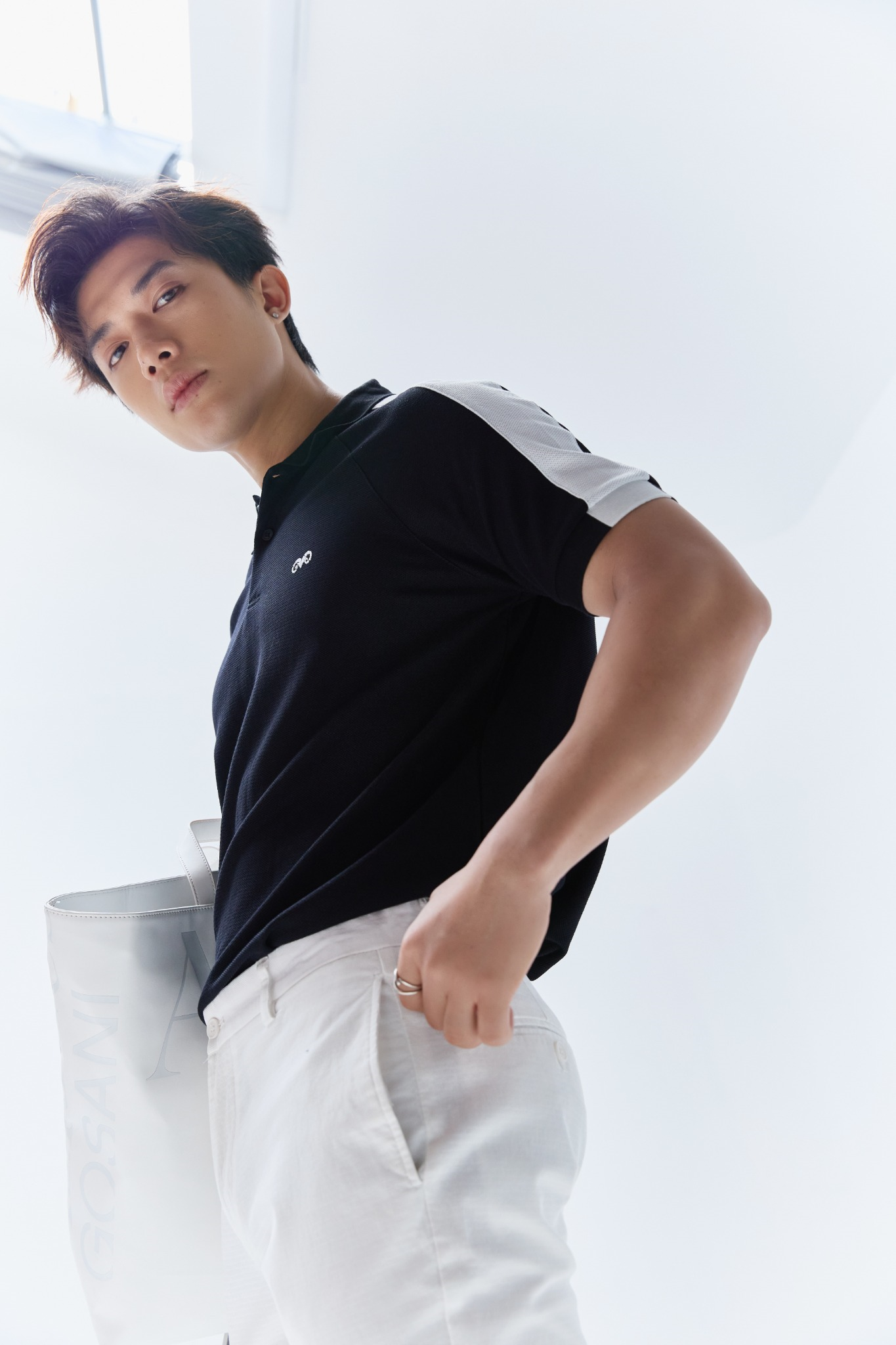 POLO NAM 8876-CỔ ĐEN TAY TRẮNG