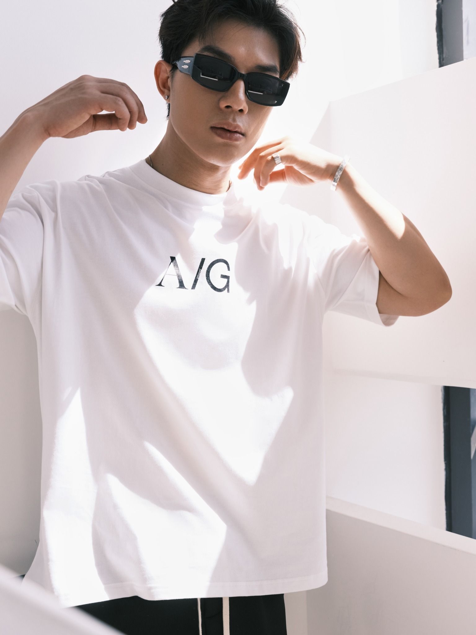 ÁO THUN NAM T697-LOOSE FIT TRẮNG