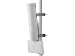 Thiết bị truyền dẫn Point to Point Cambium C050900L031A 5 GHz