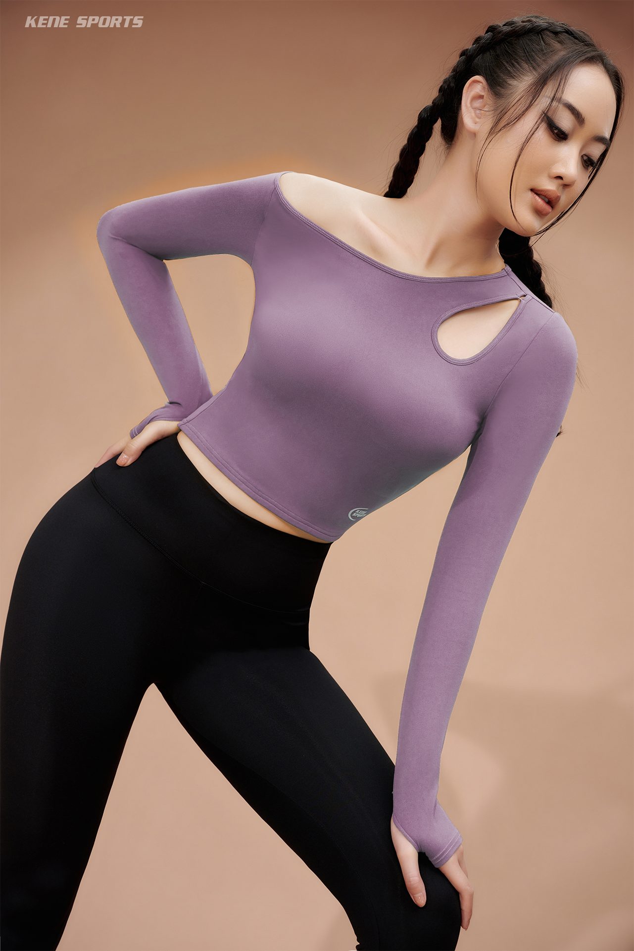 Áo Croptop - drop shoulder and long sleeve (have padding) top