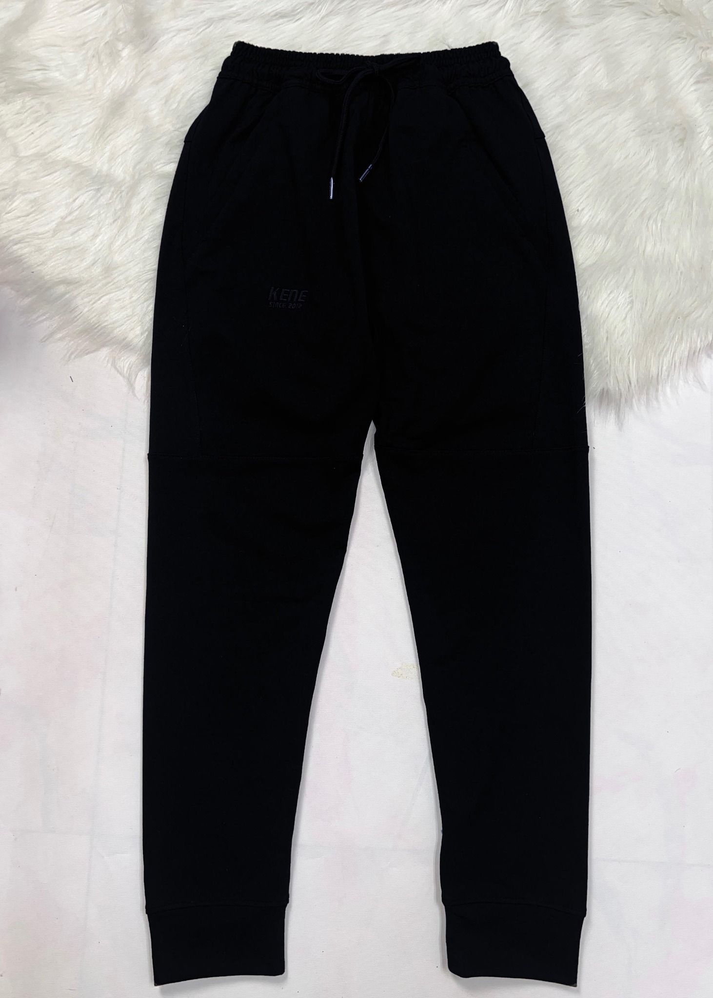  Keneunisex Jogger 24' 