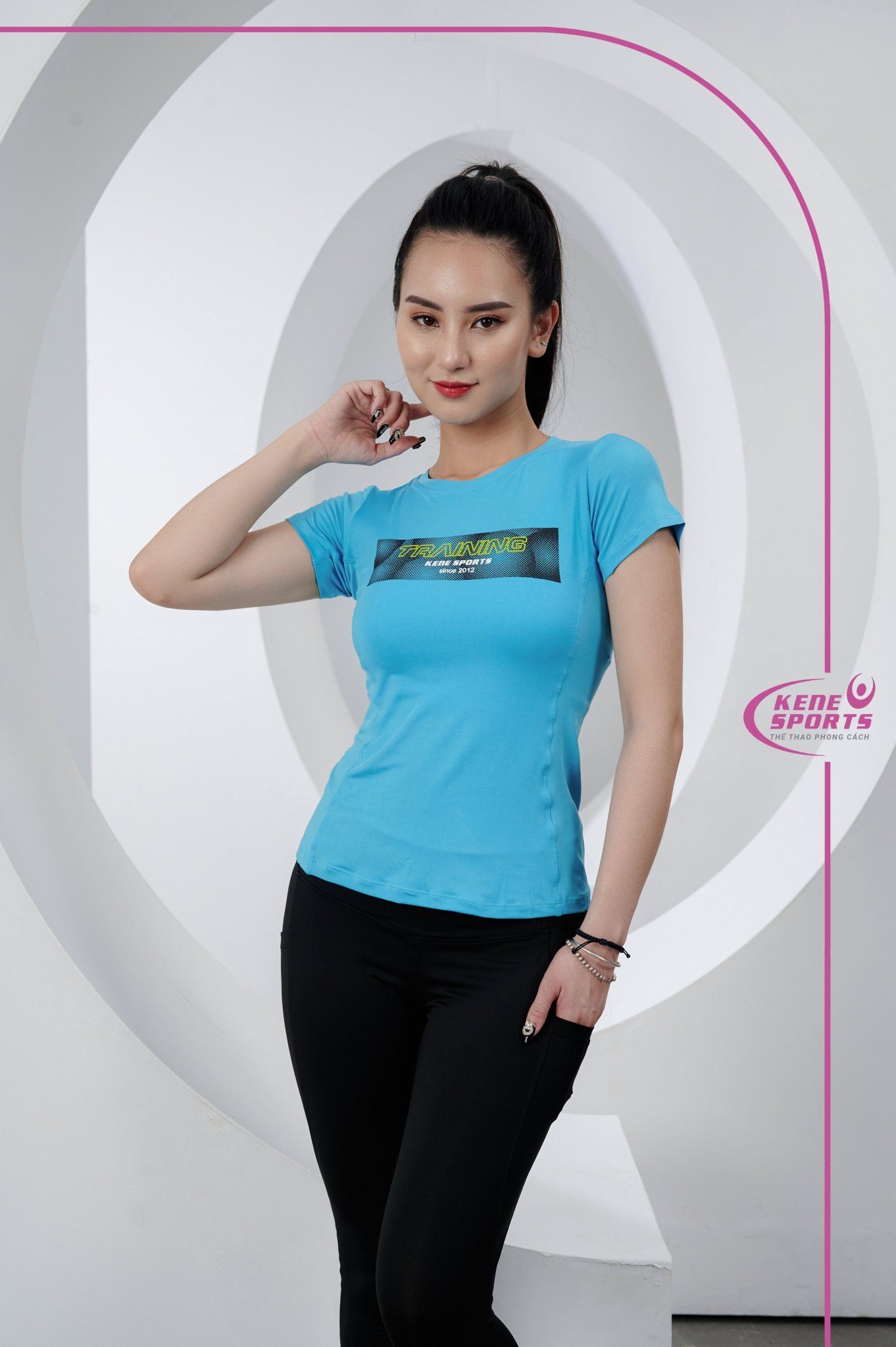 Kenewomen training long set