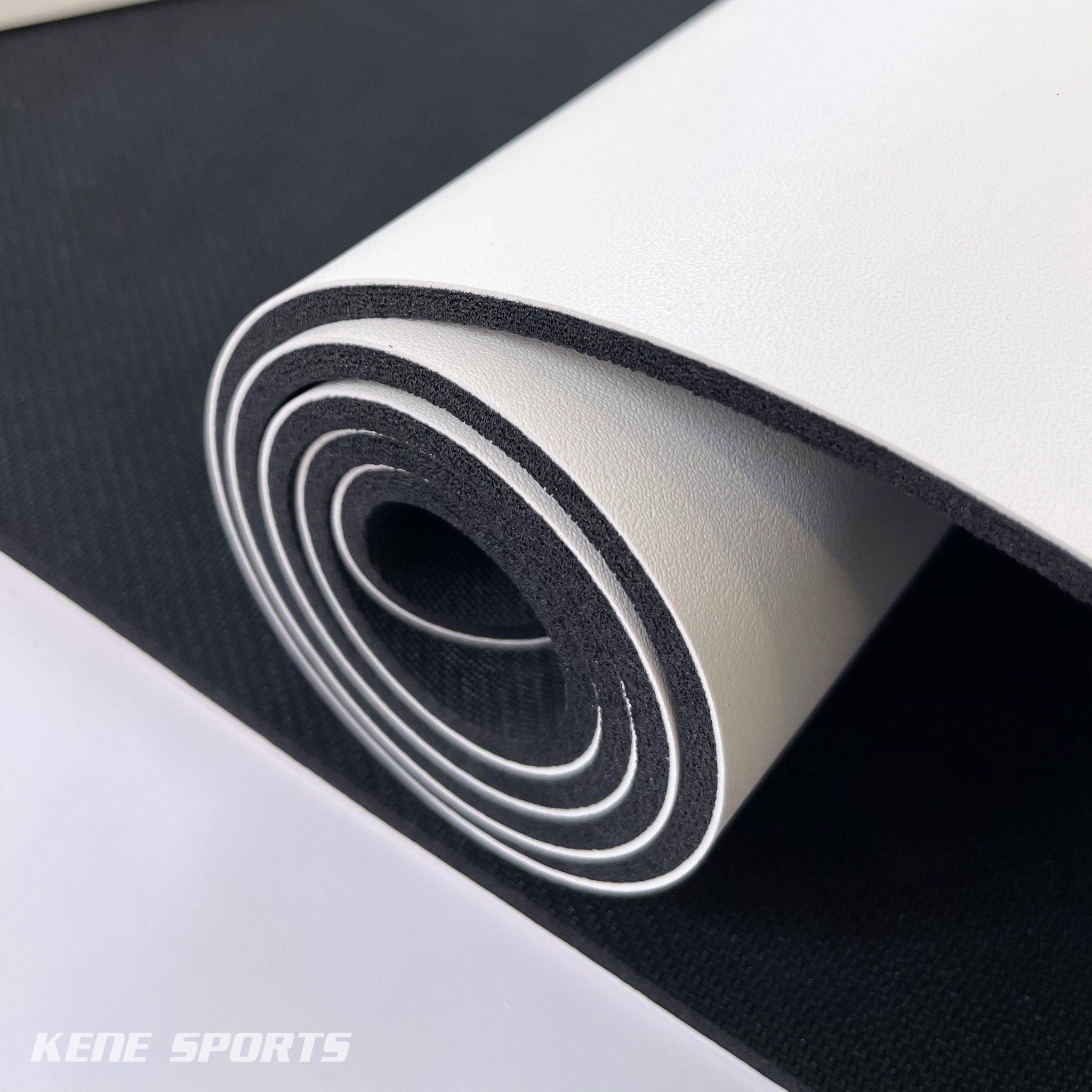 Thảm PU xơ dừa - Trắng Kem The Luxury Yoga Mat