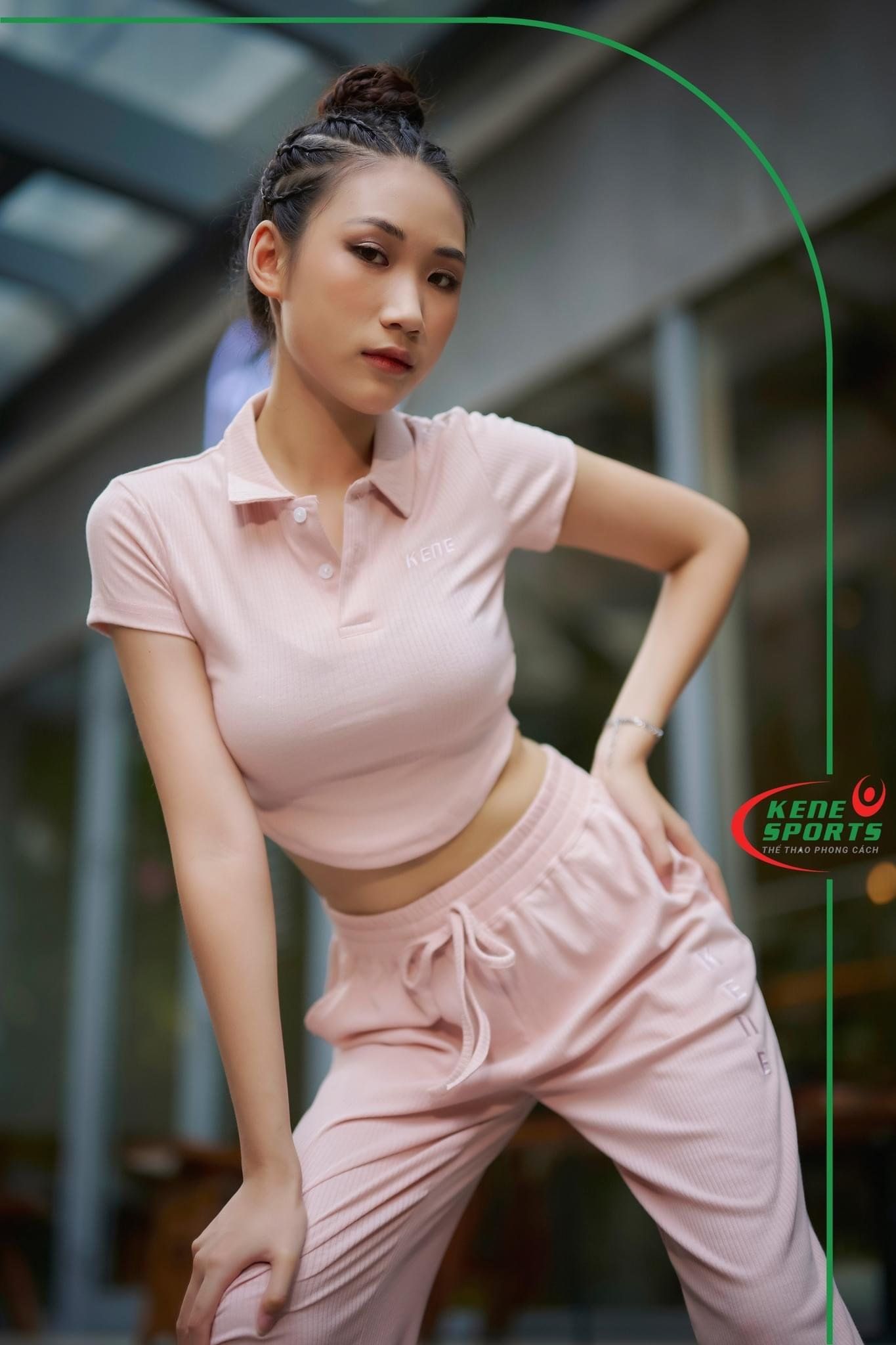 Kenewomen croptop set