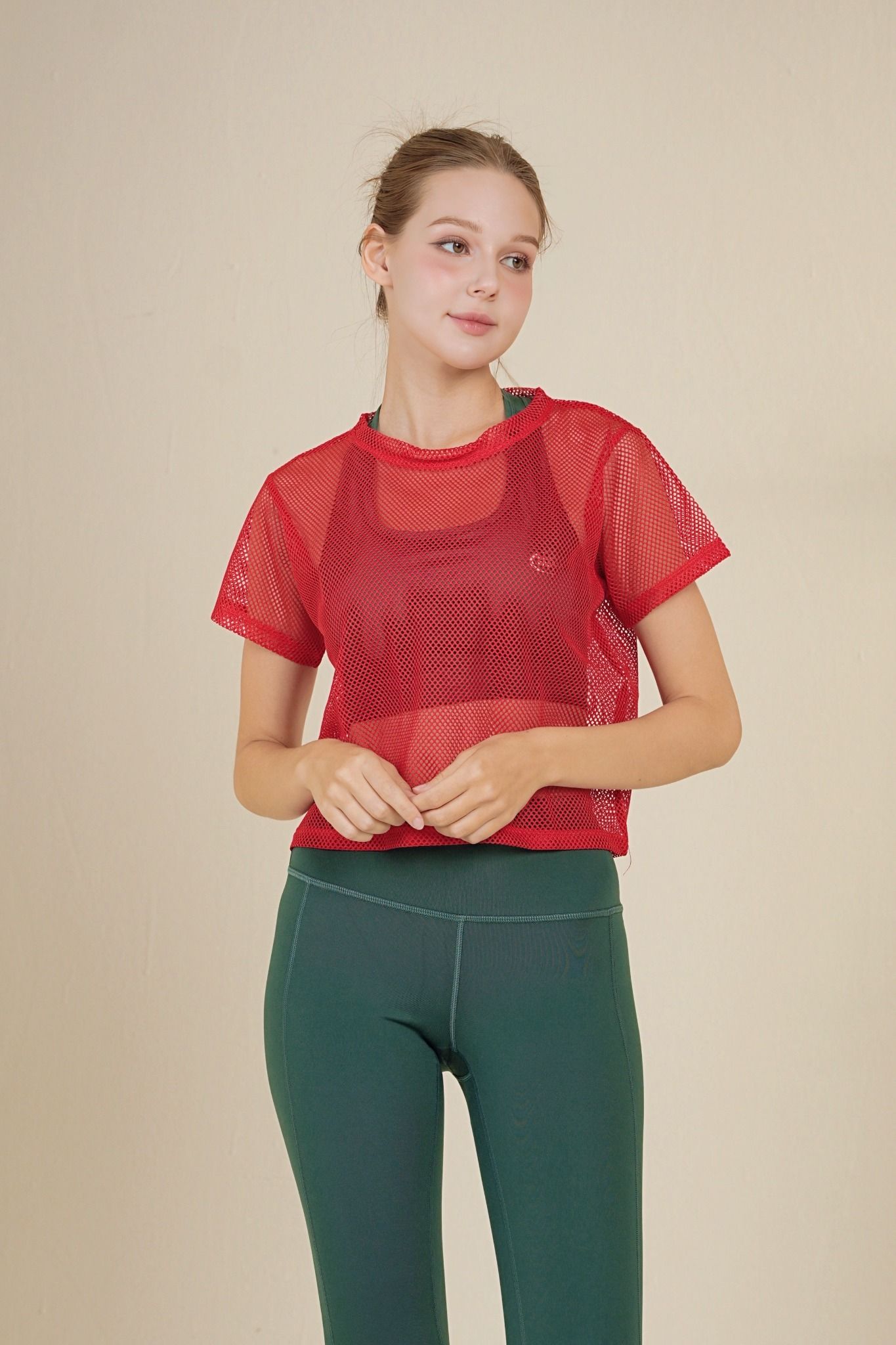 Áo Croptop lưới mắt nhỏ