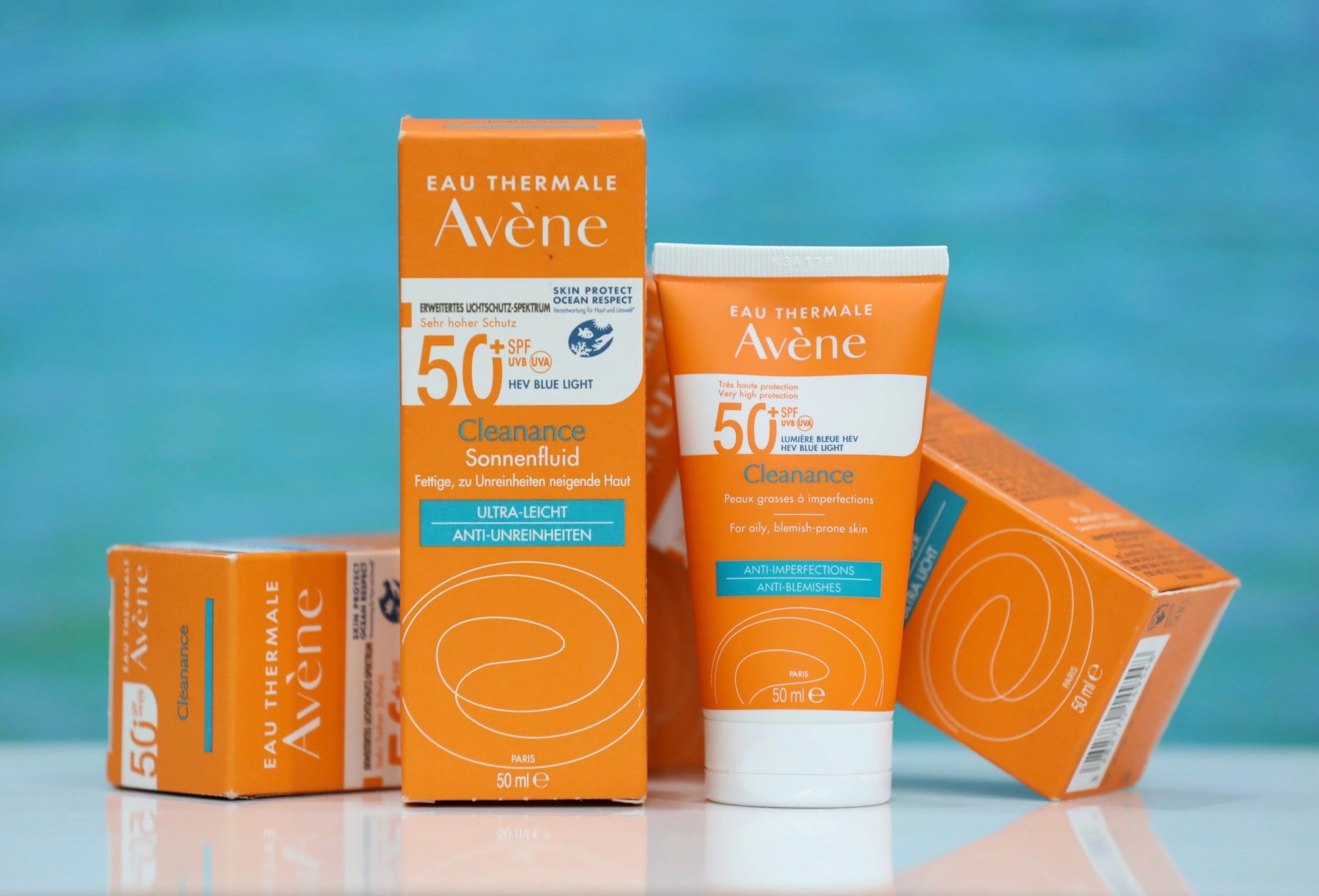 Kem chống nắng Avene 50+ Ultra Licht, hộp 50ml