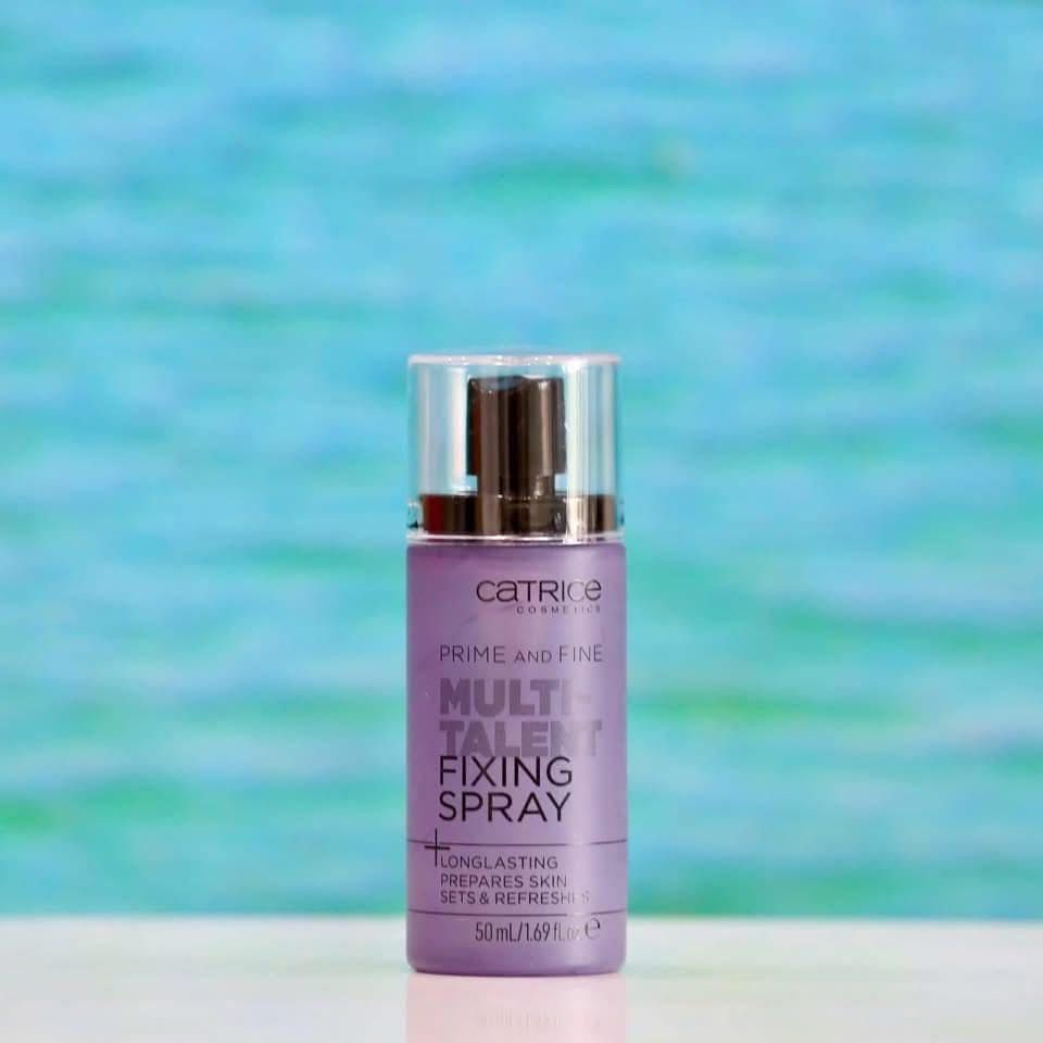 Xịt khoáng trang điểm Catrice đa năng Prime and Fine Multitalent Fixing Spray 50ml – Dưỡng ẩm, khóa nền, làm mát da
