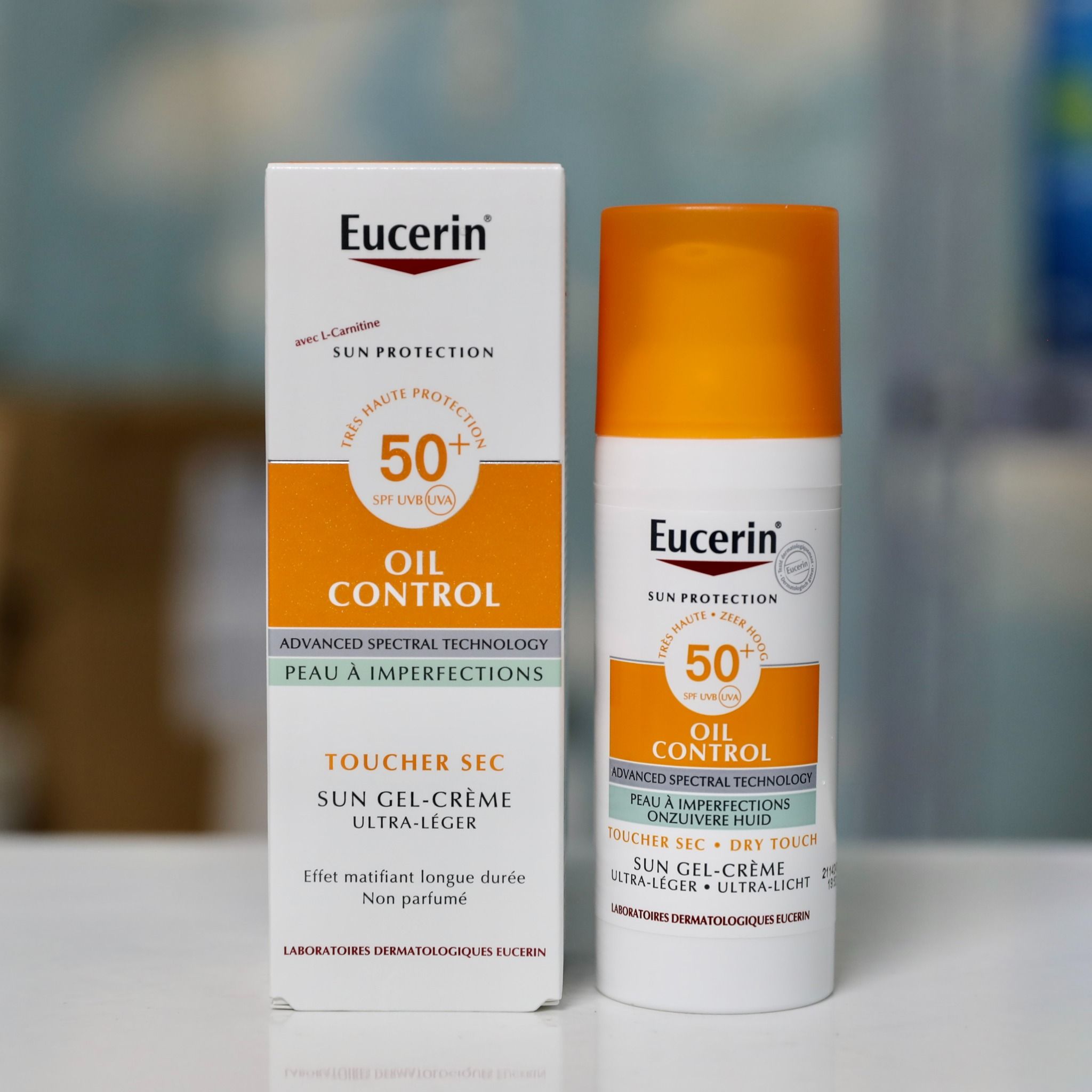 Kem Chống Nắng Kiểm Soát Dầu Eucerin Cho Da Nhờn, Da Mụn Chỉ Số Chống Nắng SPF50+
