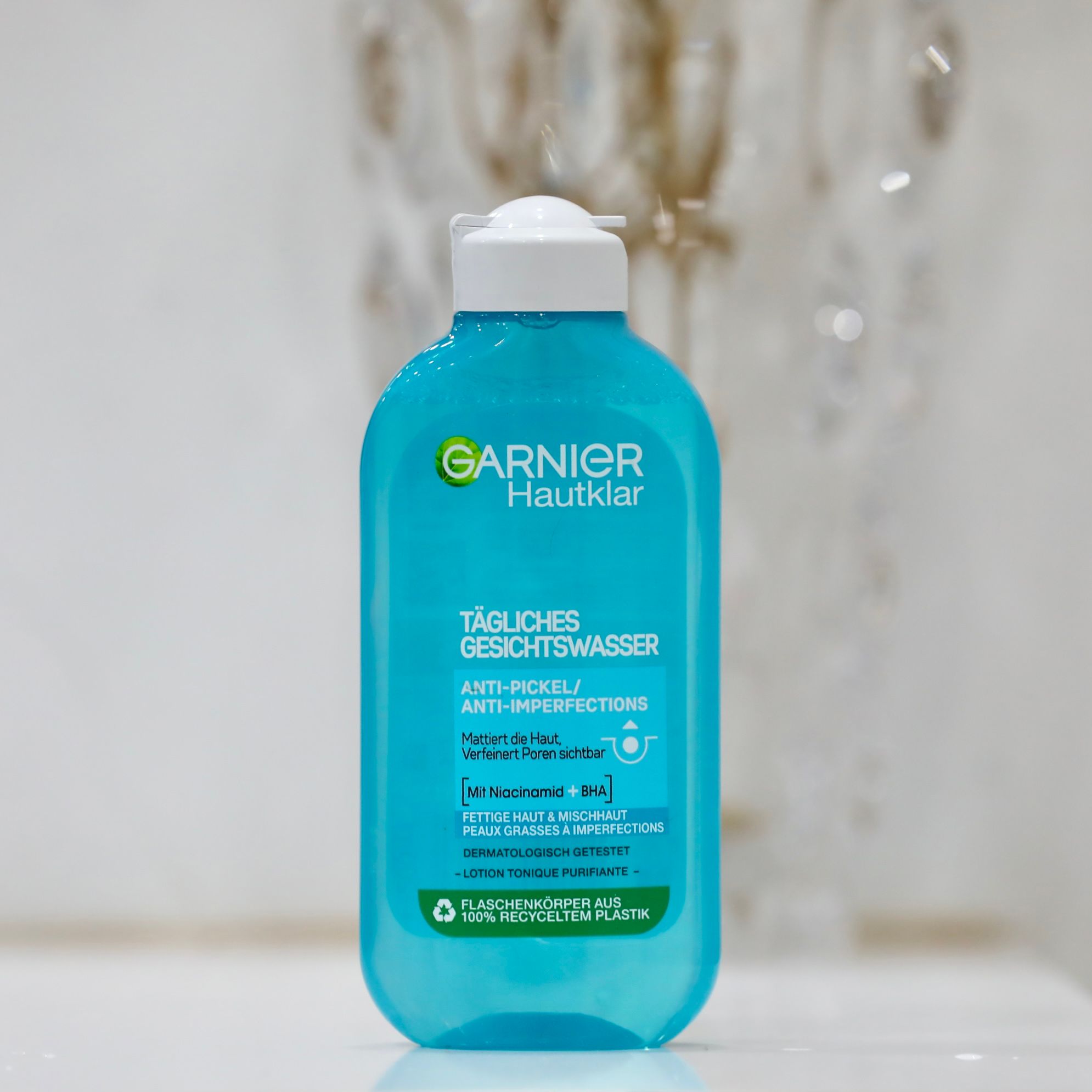 Nước hoa hồng Garnier cho da mụn 200ml