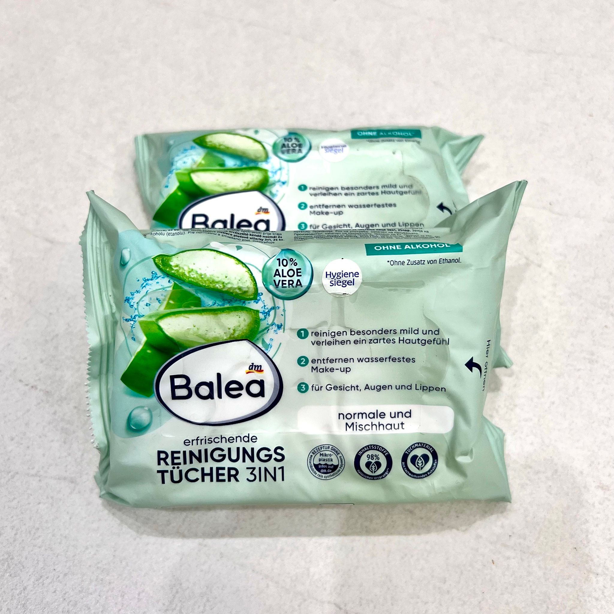 Khăn tẩy trang Balea lô hội 3in1 gói 25 chiếc