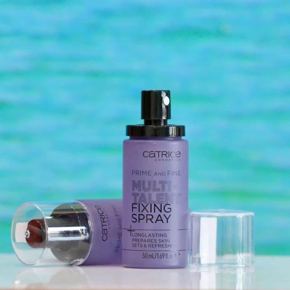Xịt khoáng trang điểm Catrice đa năng Prime and Fine Multitalent Fixing Spray 50ml – Dưỡng ẩm, khóa nền, làm mát da