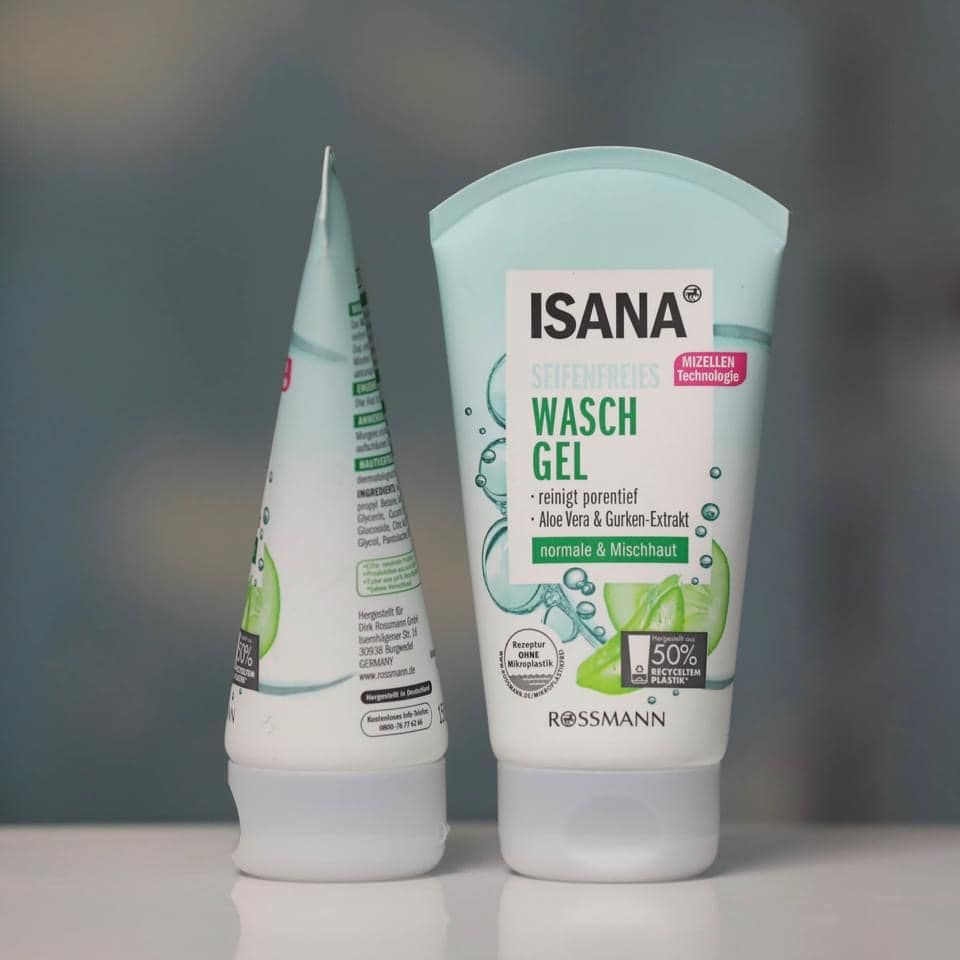 Sữa rửa mặt Isana chiết xuất từ cây lô hội và dưa chuột, tuýp 150ml