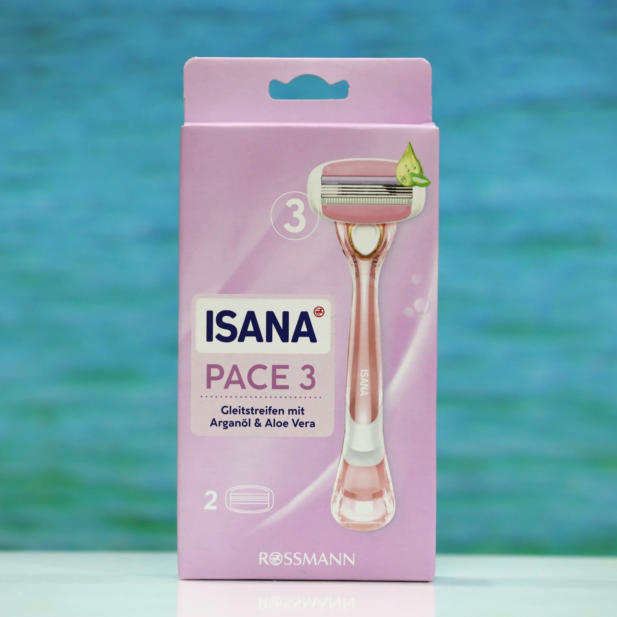 Dao cạo râu, cạo lông cho anh chị em ISANA