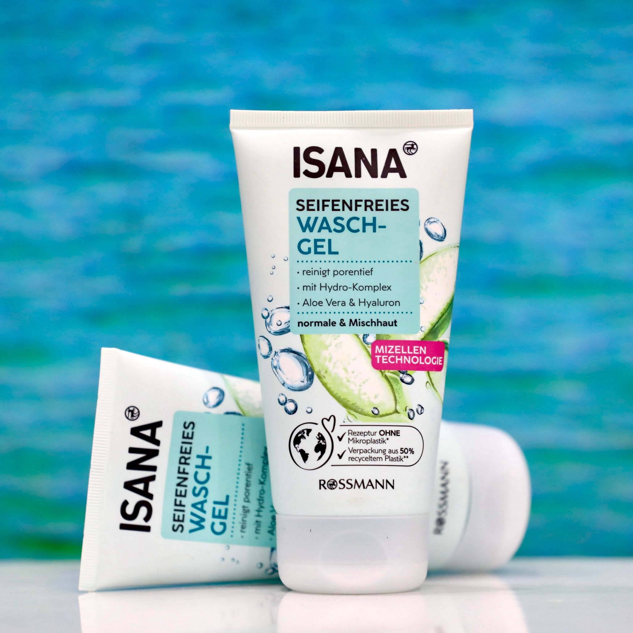 Sữa rửa mặt Isana lô hội tuýp 150ml