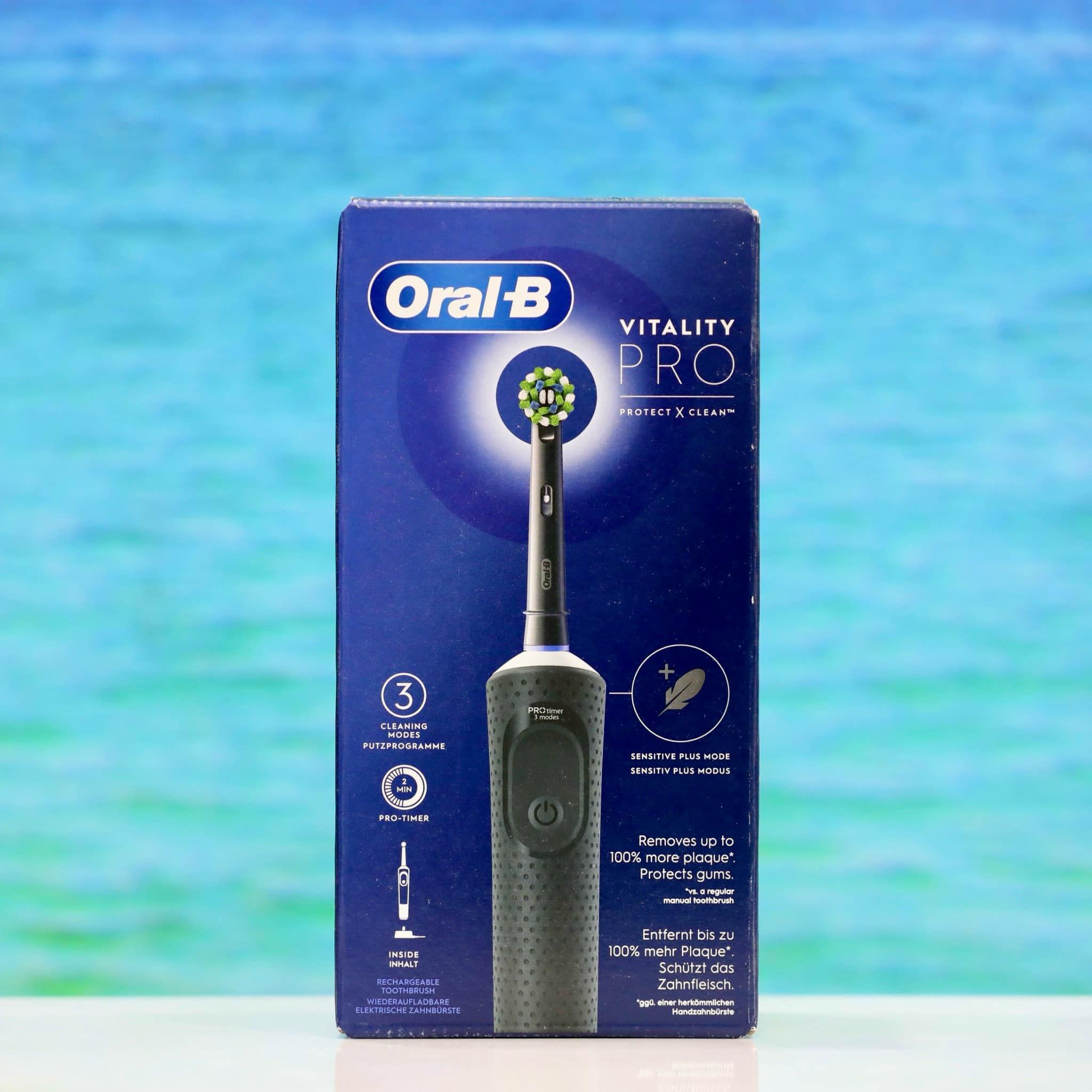  Bàn chải đánh răng máy Oral-B Vitality PRO Black 