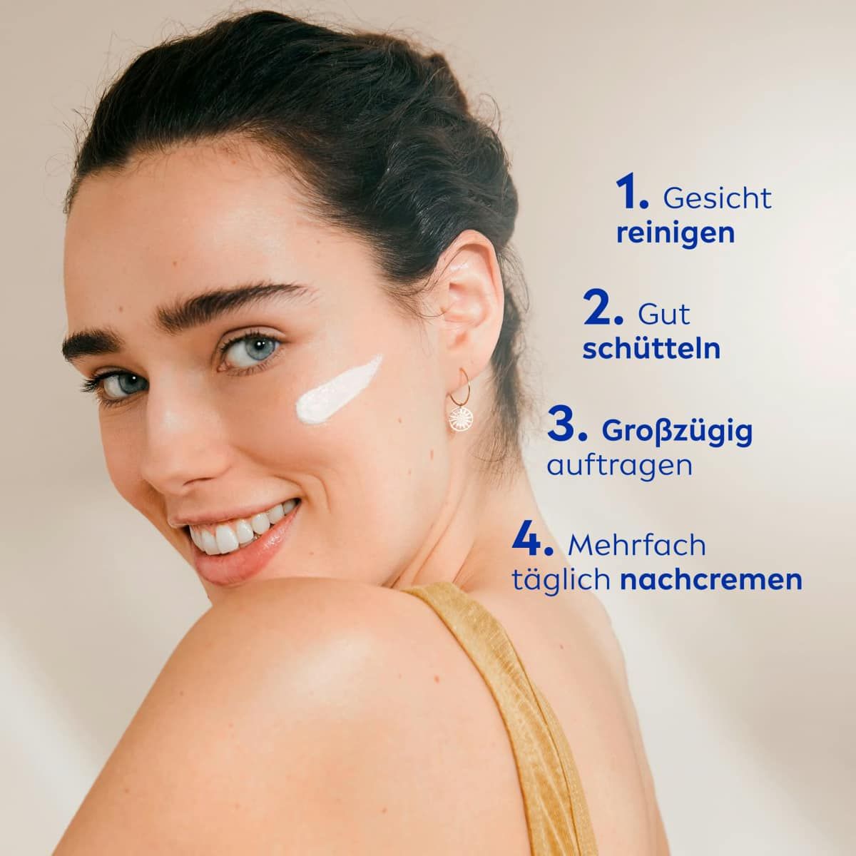 Kem chống nắng Nivea với chỉ số chống nắng spf 50 - Chuyên dành cho da khô và da nhạy cảm.