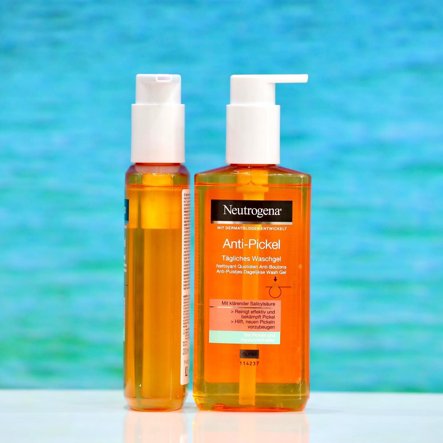 Sữa rửa mặt Neutrogena dành cho da dầu và trị mụn, 150ml
