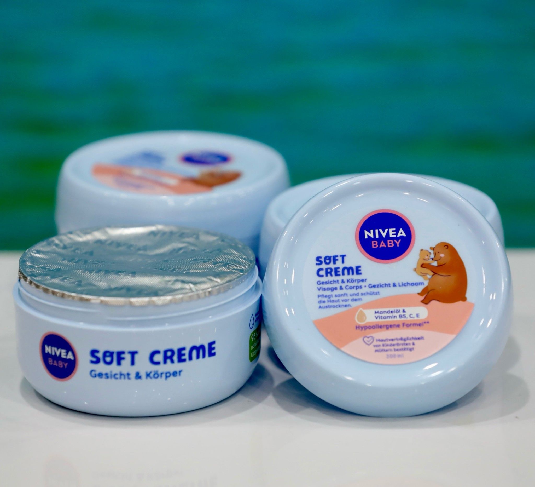 Kem dưỡng da cho bé Nivea Baby, hộp 200ml