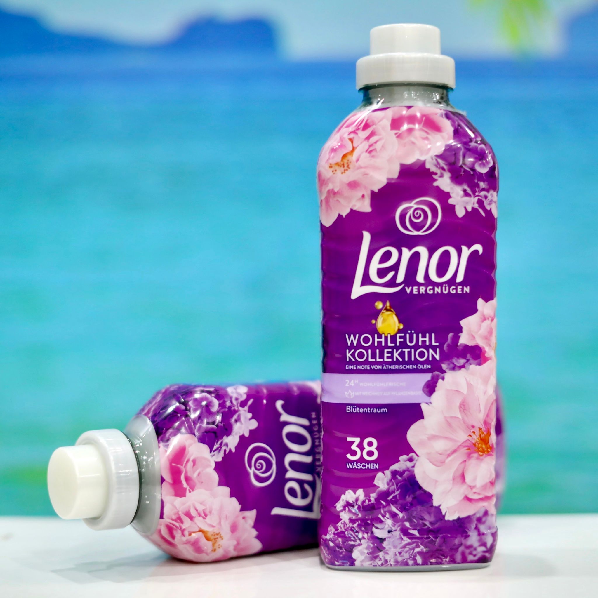 Nước xả vải Lenor Amethyst Blütentraum 950ml – Hương hoa tím – Dùng khoảng 40 lần giặt
