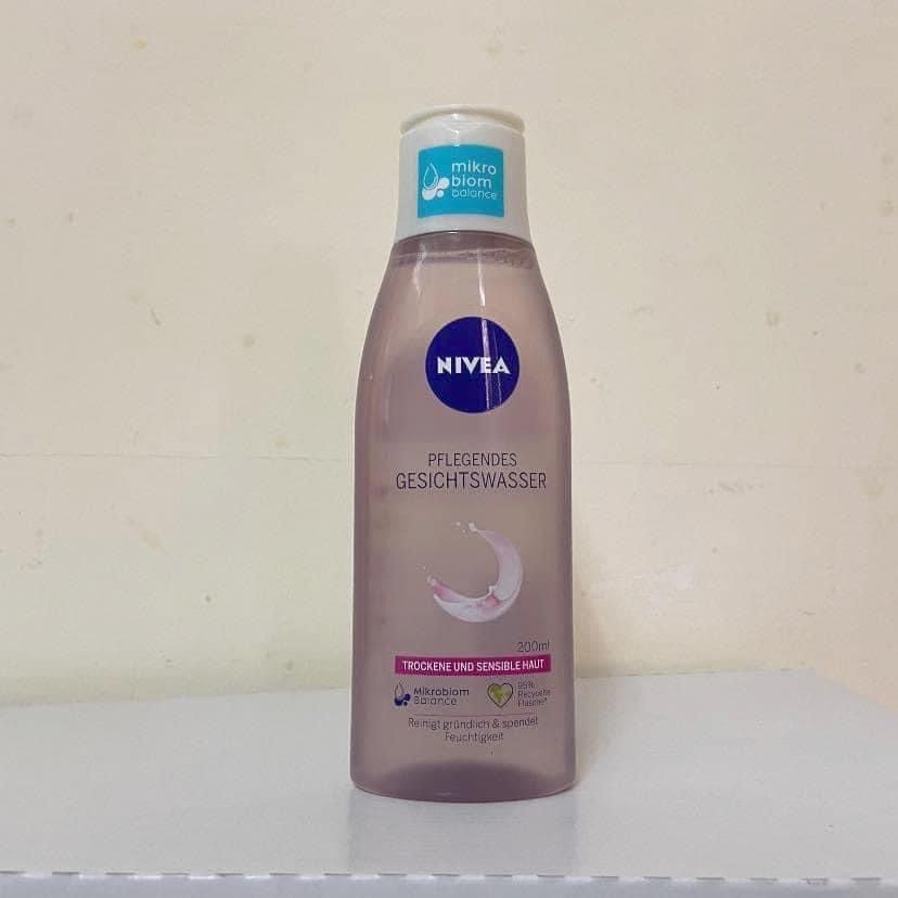 Nước hoa hồng Nivea chai 200ml