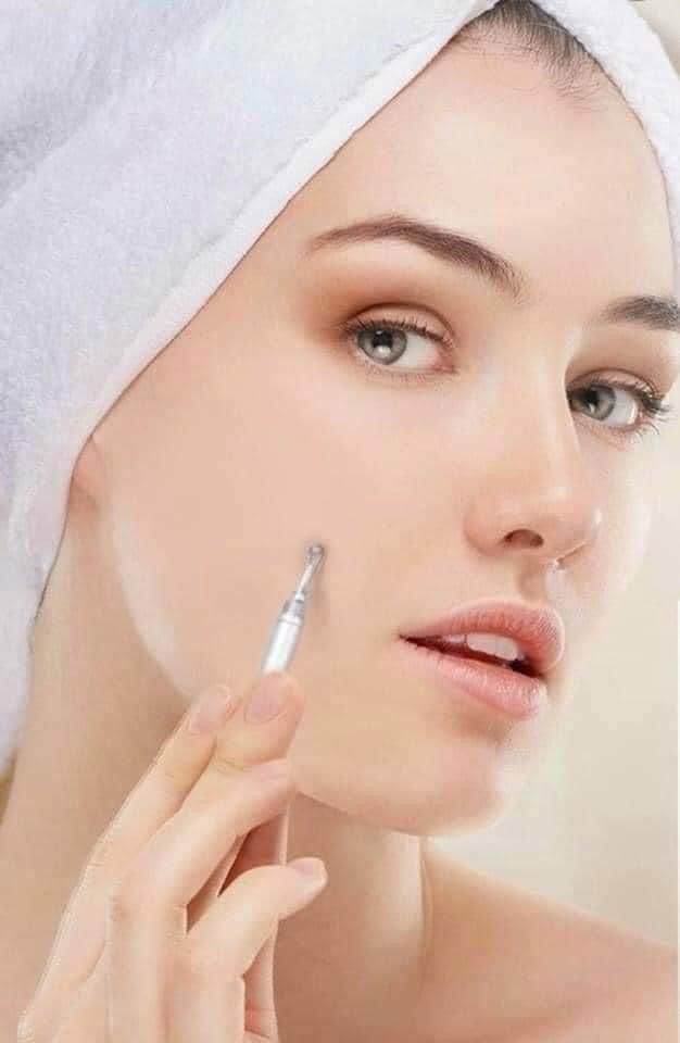 Que trị mụn inox Ebelin