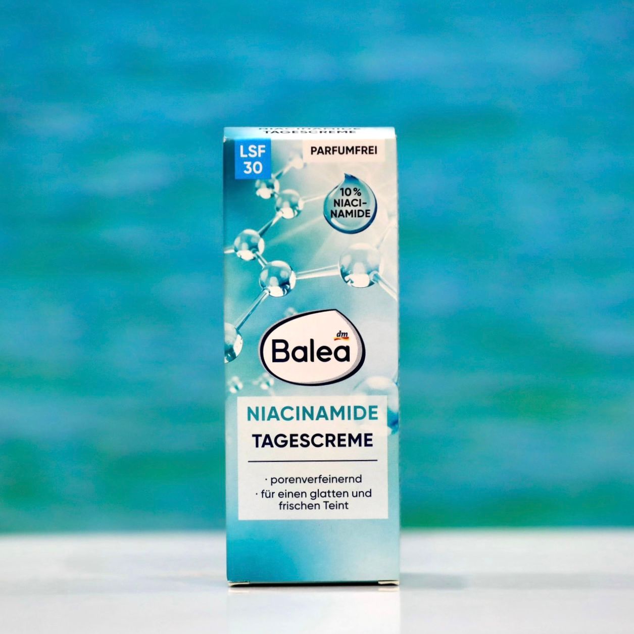 Kem dưỡng da ban ngày Balea Niacinamide với SPF 30, 50ml