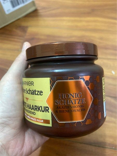 Kem ủ tóc chuyên sâu dành cho tóc khô cứng và chẻ ngọn Wahre Schätze 1- Phút Haarkur Avocado & Sheabutter - 350ml