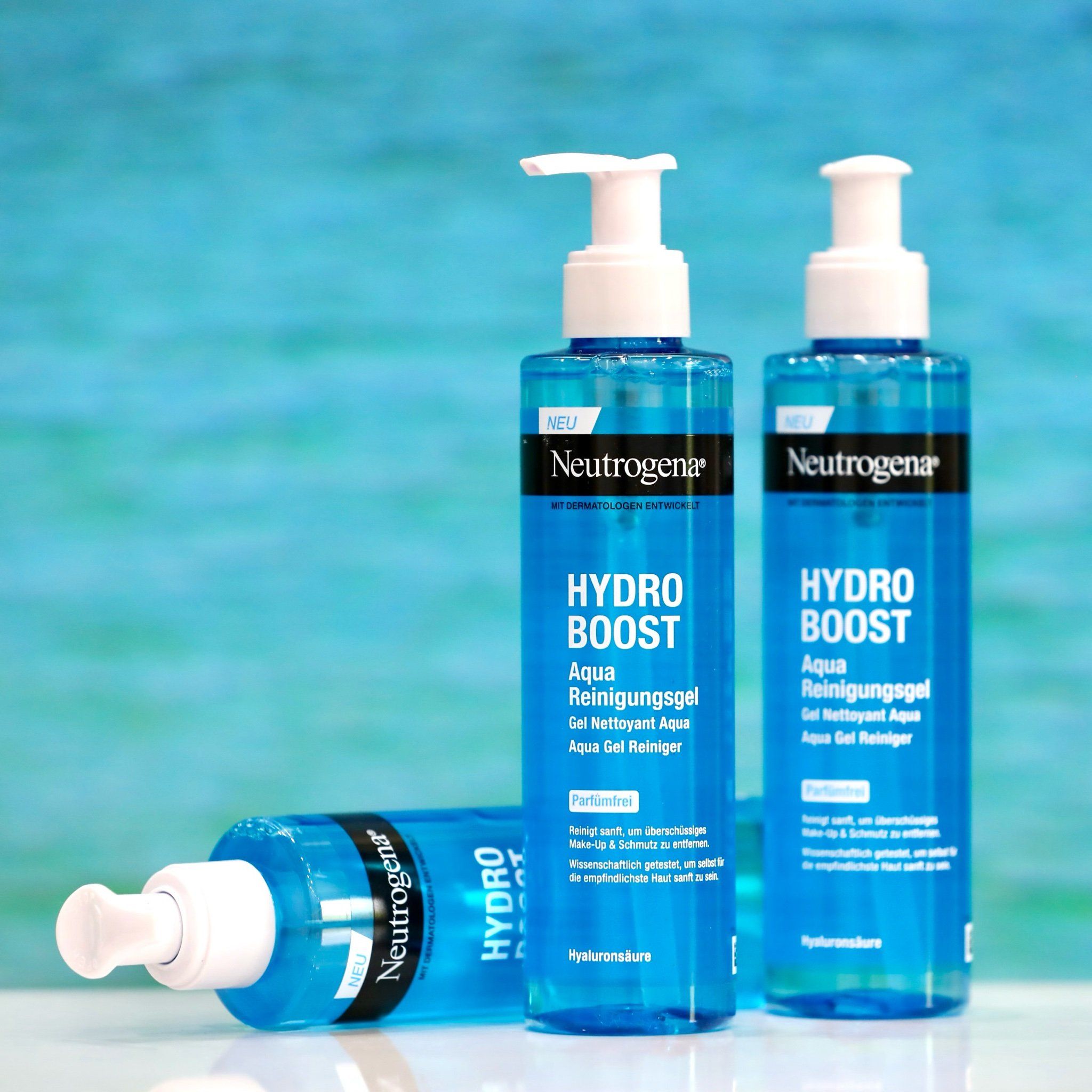Sữa rửa mặt vòi Neutrogena Hydro Boost, chai 200ml