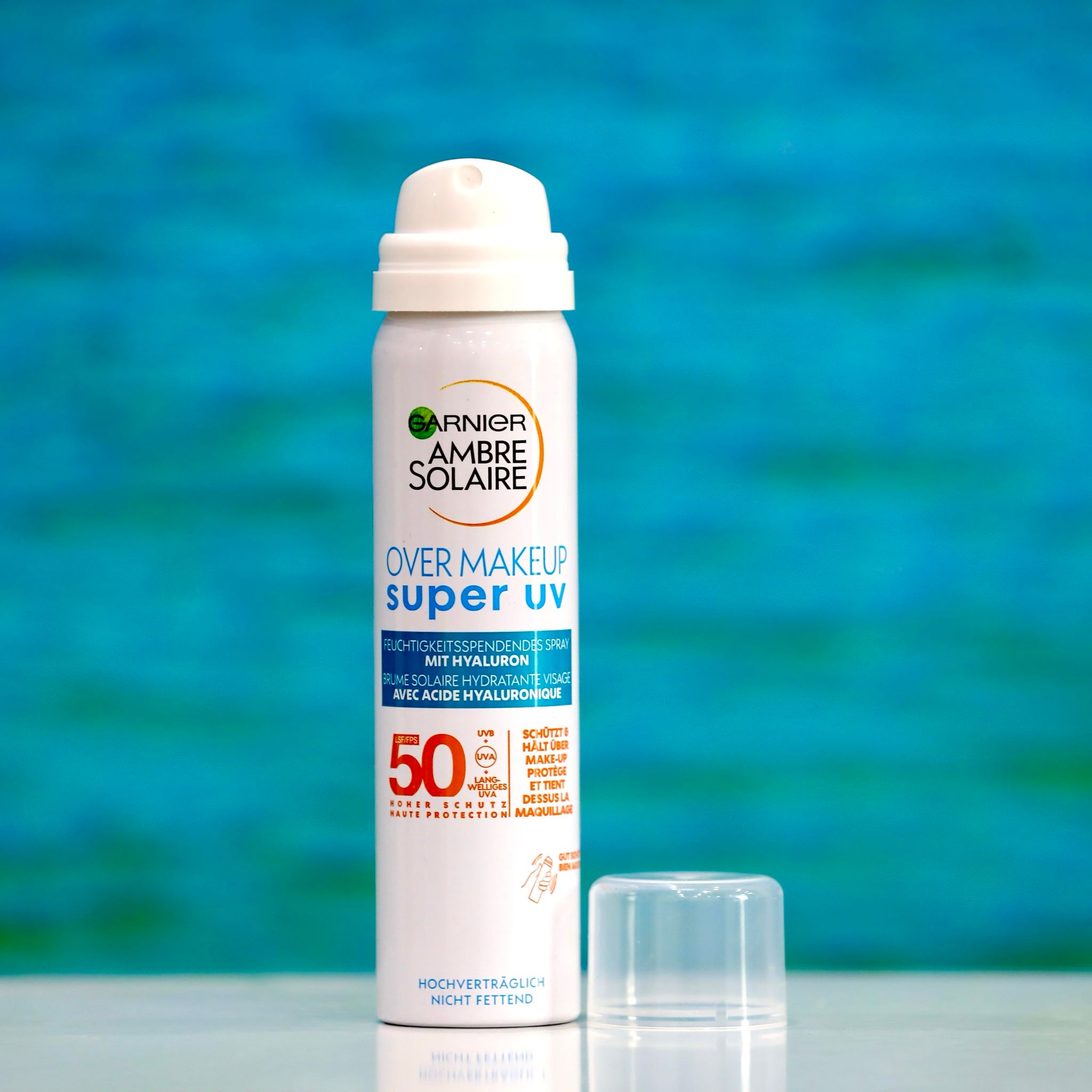 Xịt Chống Nắng Garnier Super UV SPF50 – Dạng Xịt Cho Mặt, Dùng Trên Lớp Trang Điểm