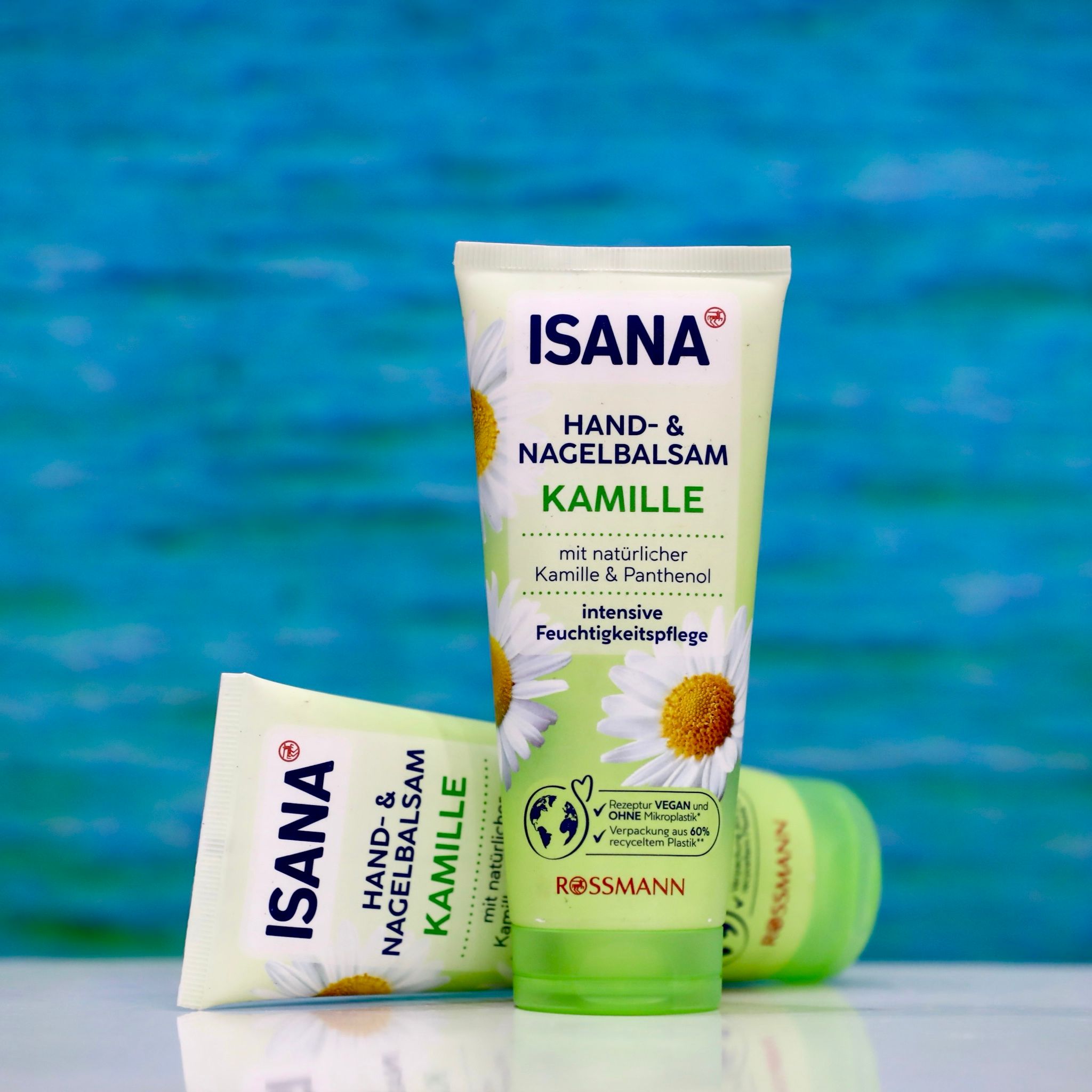 Kem tay Isana hoa cúc tuýp 100ml