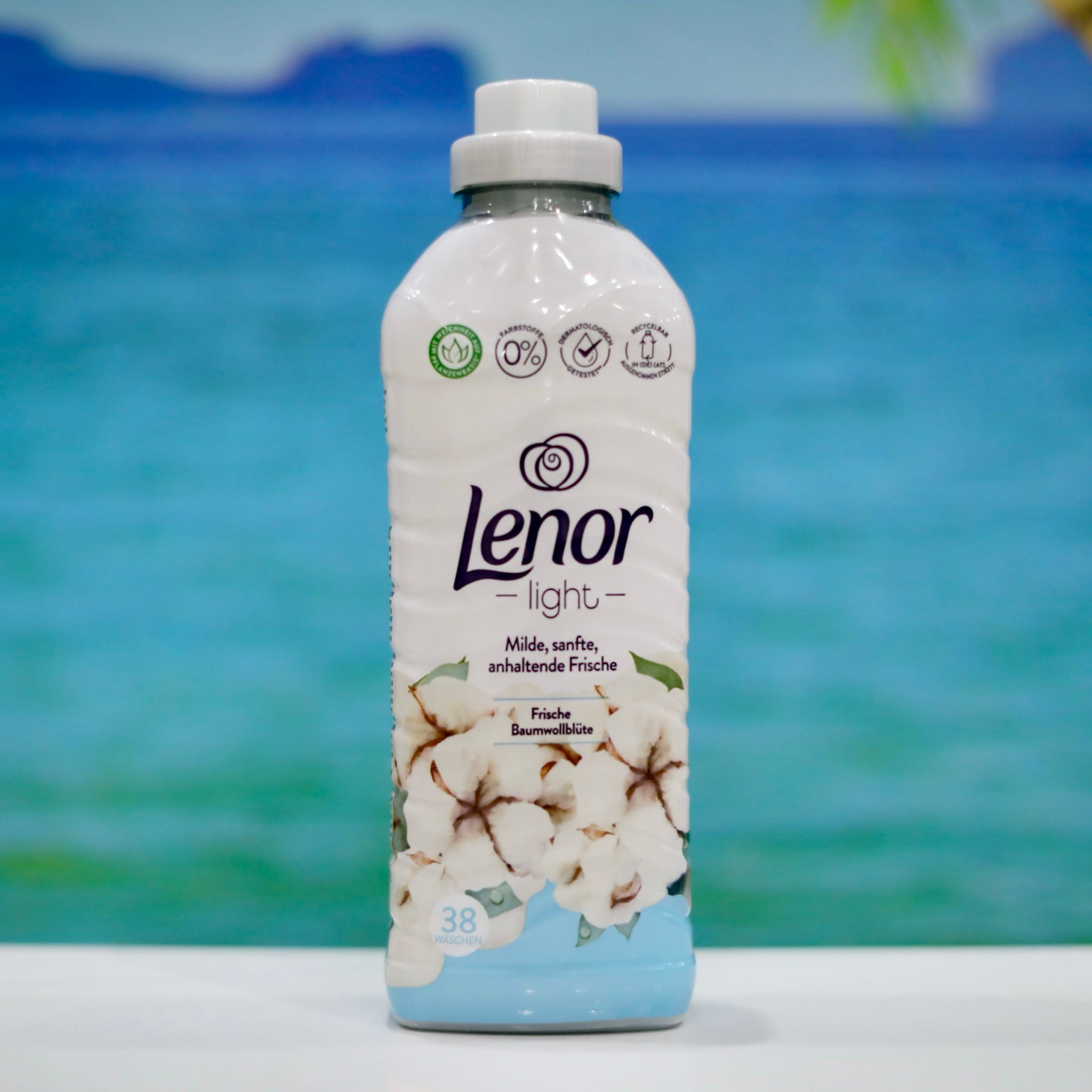 Nước xả vải Lenor hương hoa bông cotton nhẹ nhàng 950ml – hàng nội địa Đức