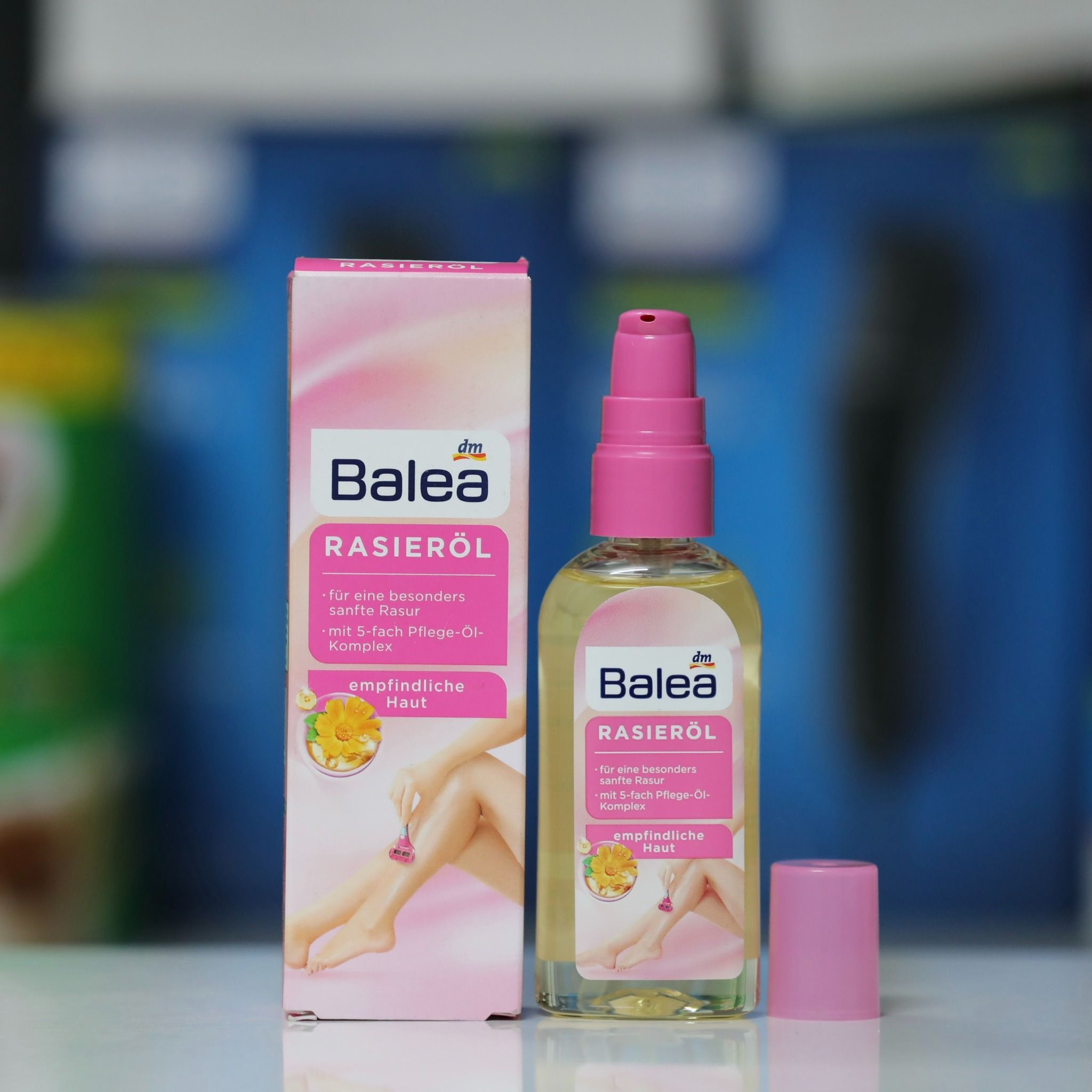 Tinh dầu giúp cạo lông dễ dàng hơn của hãng Balea hương hoa cúc