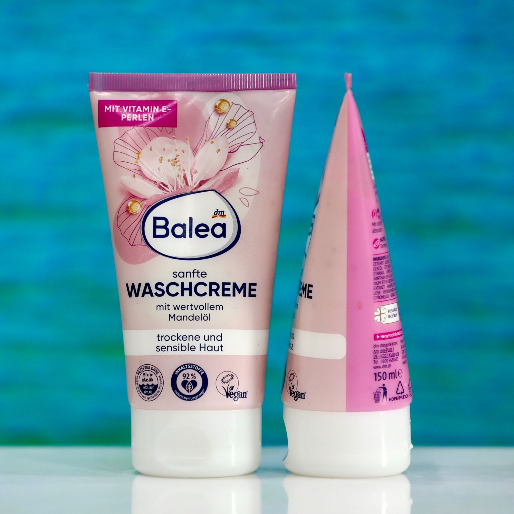 Sữa rửa mặt Balea cho da khô và da nhạy cảm, tuýp 150ml