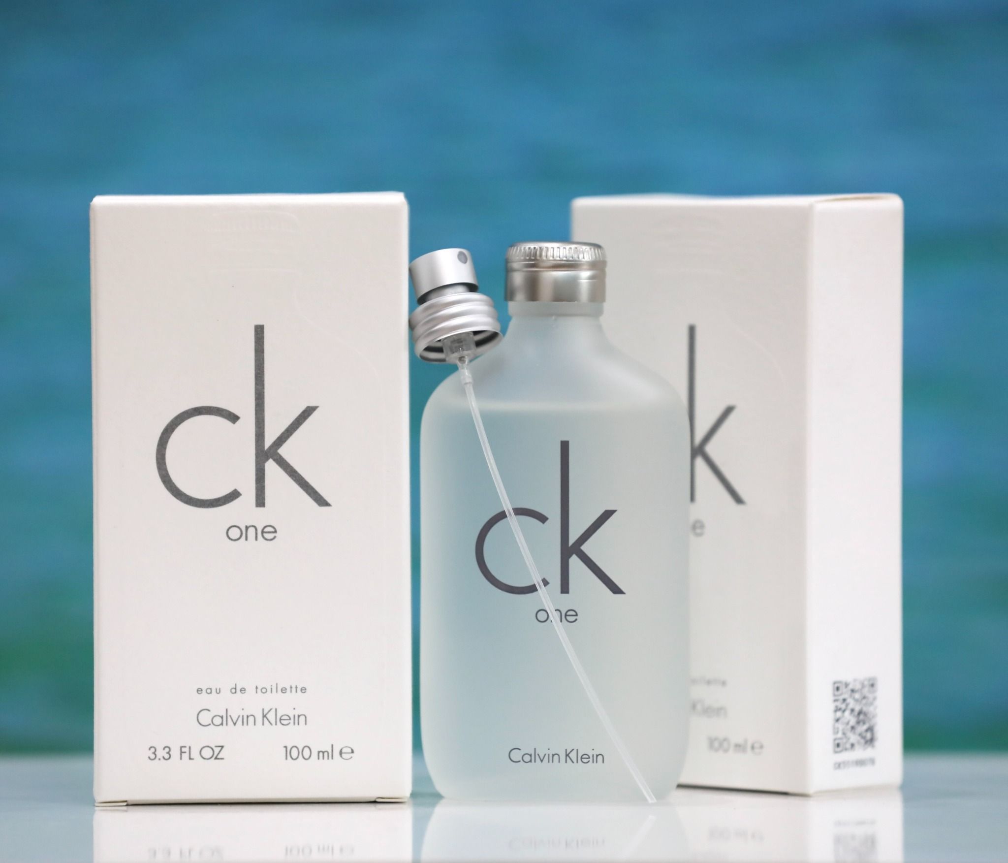 Nước hoa CK One màu trắng, chai 100ml