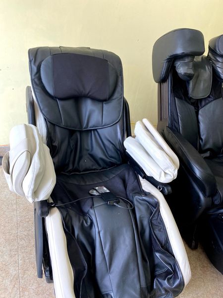 GHẾ MASSAGE FAMILY INADA FMC WG2200 Date 2018 Made in Japan