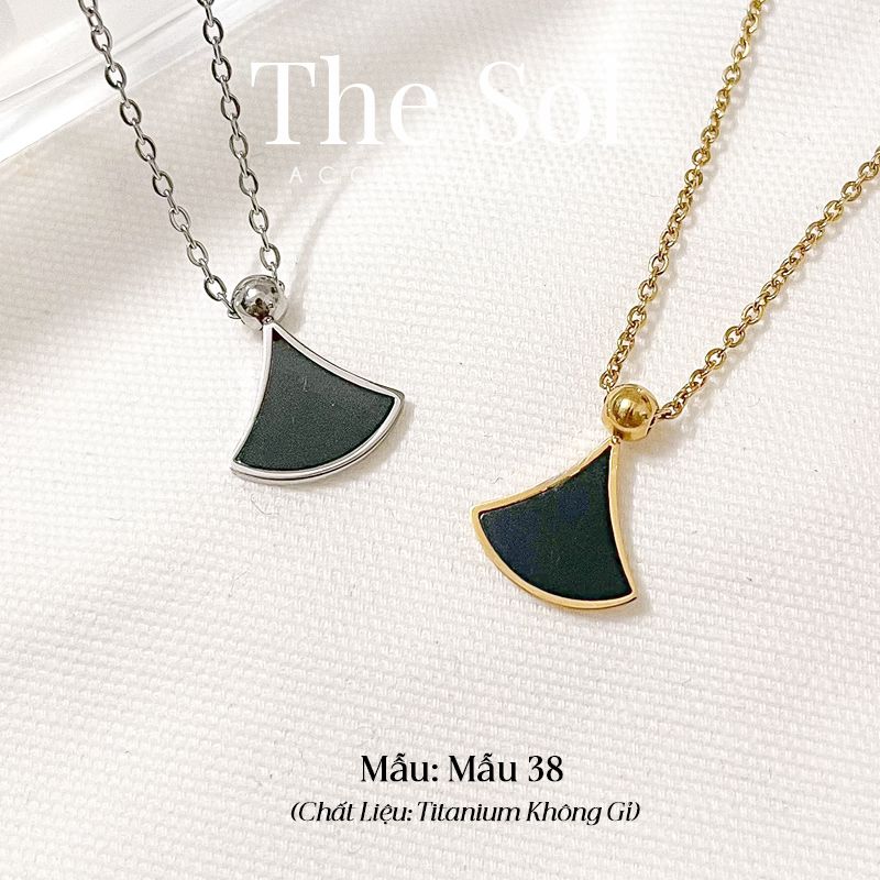 Dây Chuyền Titan Black Triangle