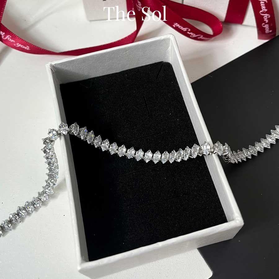 Choker Đính Đá Cao Cấp Bling Leaf