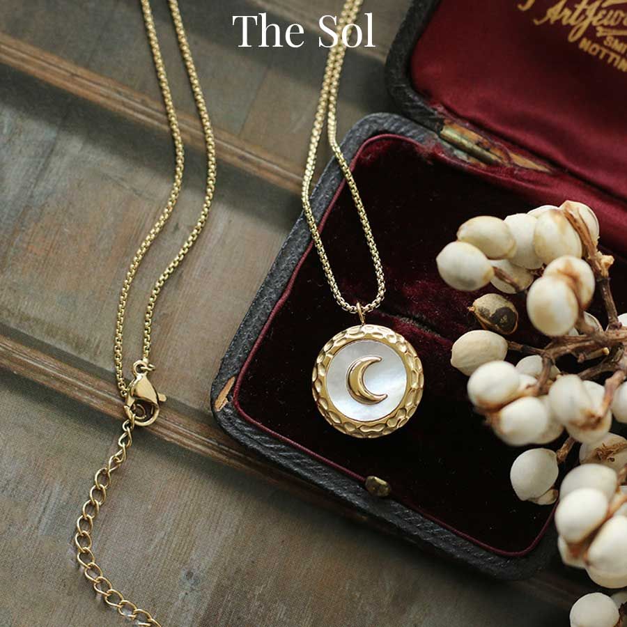 Dây Chuyền Titan Golden Moon In Aragonite