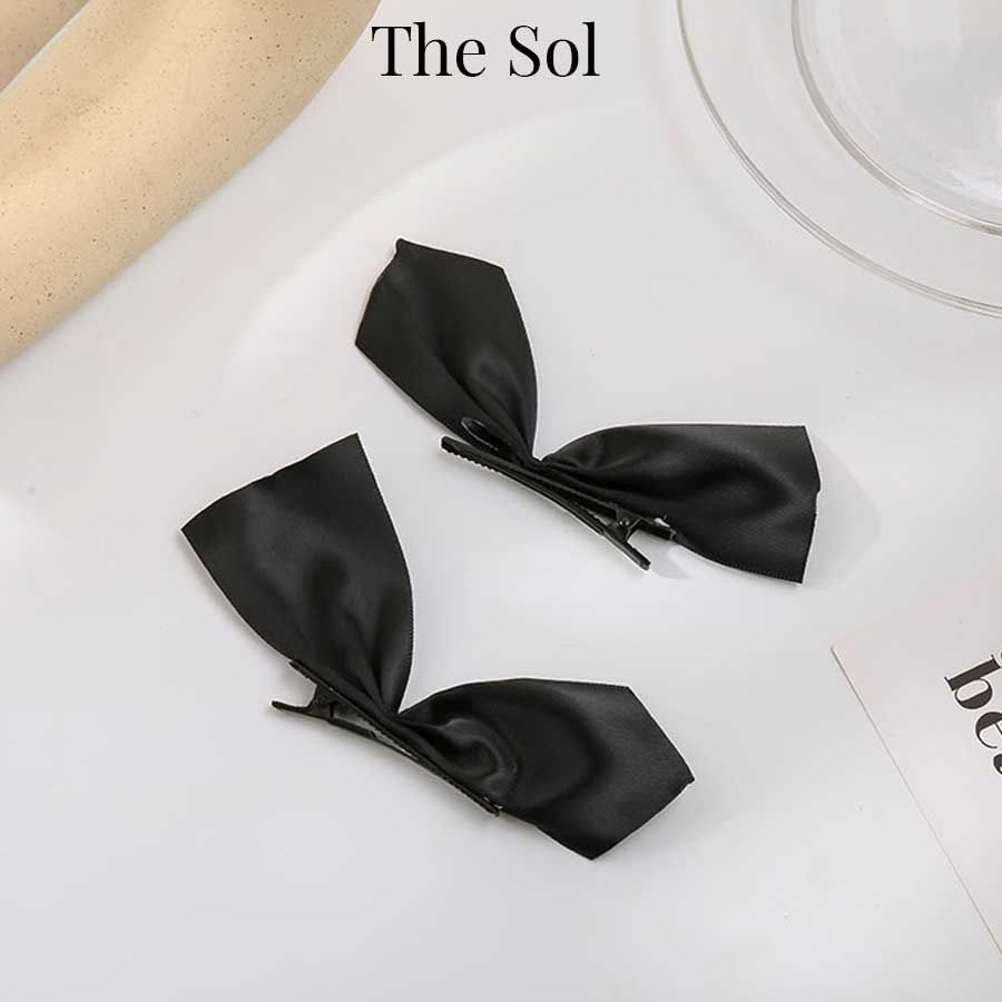 Kẹp Tóc Nơ Đen Lụa Jisoo - 1 Cặp