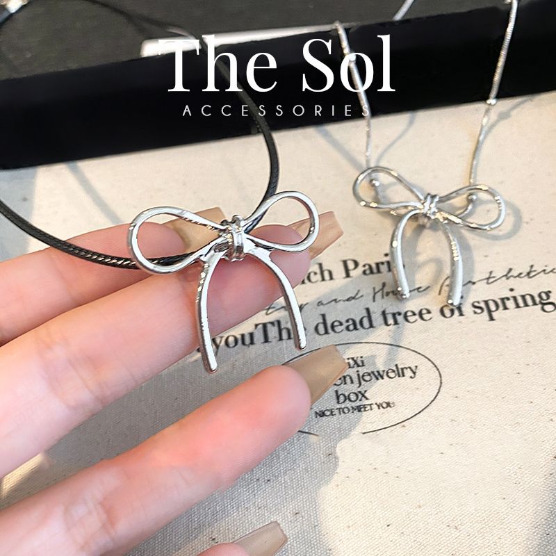 Dây Chuyền Hàn Quốc Trendy Bow - Dây Đen