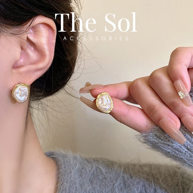 Bông Tai Hàn Quốc Baroque Pearl